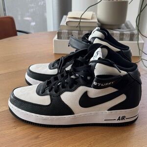 Nike Stussy Black and White High-Tops